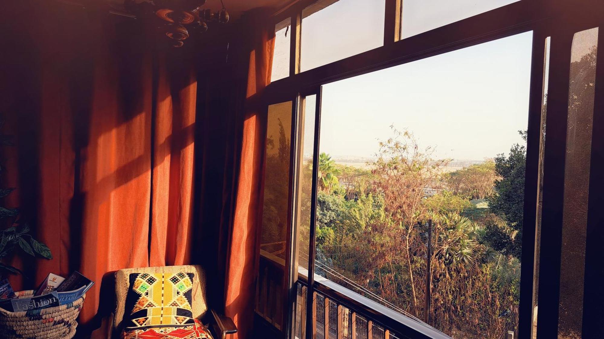 Panorama Apartment With A Charming View Of Cairo International Airport All The Apt For You With Free Airport Pick Up Or Drop Off Limousine شقة بانوراما بإطلالة ساحرة على مطار القاهرة الدولي Exterior foto